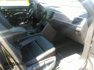 2022 Volkswagen Atlas SE with VIN 1V2LC2CA6NC224124, listed as a IAAI auction lot 42153826 with 49,551 mi miles and . Bid and sale history available at DreamBid. Image 5.