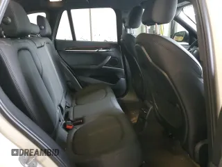 2018 BMW X1 xDrive28i с VIN WBXHT3C39J3H32053, выставлен на аукционе Copart как лот 58036695 с пробегом 169 152 миль миль и Списание • Salvage title. История ставок и продаж доступна на DreamBid. Изображение 11.