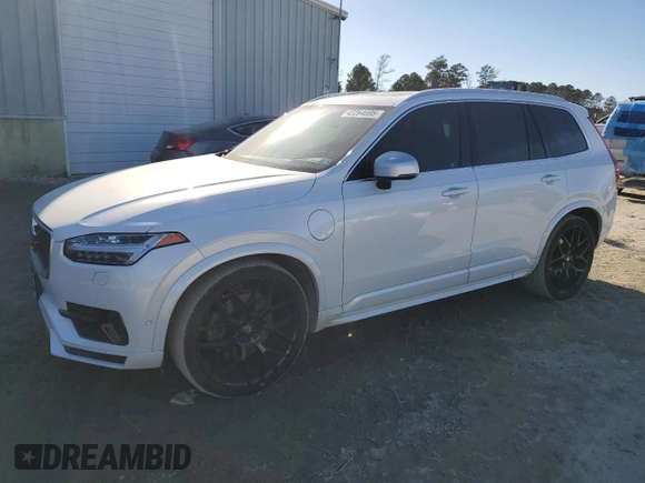 2019 Volvo XC90 R-Design with VIN YV4BR0CM6K1469018, listed as a Copart auction lot 42264695 with 60,482 mi miles and Salvage Title. Bid and sale history available at carsss.com. Image 1.