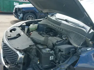 2018 Kia Sorento LX z VIN 5XYPGDA36JG397977, wystawiony jako IAAI lot #42550152 z przebiegiem 147 091 mil mil oraz . Historia ofert i sprzedaży dostępna na DreamBid. Obrazek 19.