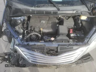 2017 Toyota Sienna XLE with VIN 5TDDZ3DC9HS184439, listed as a Copart auction lot 78056444 with Not provided miles and Salvage title. Bid and sale history available at DreamBid. Image 12.