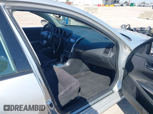 2008 Nissan Maxima SE with VIN 1N4BA41EX8C803390, listed as a IAAI auction lot 41592130 with 132,468 mi miles and . Bid and sale history available at DreamBid. Image 5.
