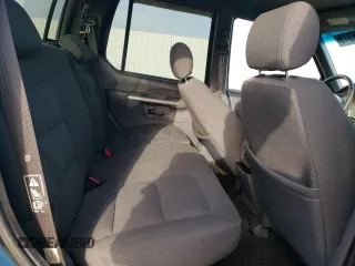 2002 Ford Explorer Sport Trac Value с VIN 1FMZU77E82UB57627, выставлен на аукционе Copart как лот 57095915 с пробегом 200 014 миль миль и Списание • Salvage title. История ставок и продаж доступна на DreamBid. Изображение 10.