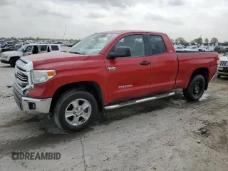 2017 Toyota Tundra SR z VIN 5TFUW5F1XHX630768, wystawiony jako Copart lot #53498545 z przebiegiem 101 323 mil mil oraz Szkoda całkowita • Salvage title. Historia ofert i sprzedaży dostępna na DreamBid. Obrazek 1.
