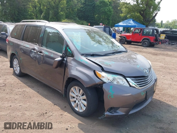 2012 Toyota Sienna XLE with VIN 5TDDK3DC6CS032969, listed as a IAAI auction lot 42423883 with 122,676 mi miles and . Bid and sale history available at DreamBid. Image 6.