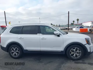 2020 Kia Telluride EX с VIN 5XYP34HC6LG001244, выставлен на аукционе IAAI как лот 42690195 с пробегом 116 827 миль миль и . История ставок и продаж доступна на DreamBid. Изображение 13.