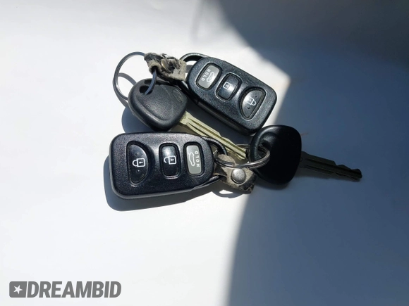 2014 Hyundai Elantra SE z VIN 5NPDH4AE6EH540538, wystawiony jako IAAI lot #42234915 z przebiegiem 94 297 mil mil oraz . Historia ofert i sprzedaży dostępna na DreamBid. Obrazek 11.