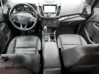 2019 Ford Escape Titanium z VIN 1FMCU9J99KUC31182, wystawiony jako Copart lot #60972815 z przebiegiem 94 464 mil mil oraz Szkoda całkowita • Salvage title. Historia ofert i sprzedaży dostępna na DreamBid. Obrazek 8.