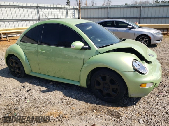 2004 Volkswagen New Beetle Coupe GL with VIN 3VWBK31C74M412879, listed as a Copart auction lot 50596255 with 192,058 mi miles and Salvage Title. Bid and sale history available at carsss.com. Image 4.