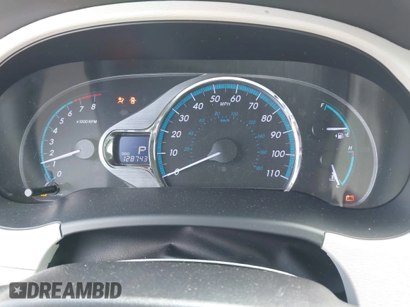 2014 Toyota Sienna XLE with VIN 5TDYK3DC7ES517206, listed as a IAAI auction lot 41945572 with 128,743 mi miles and . Bid and sale history available at DreamBid. Image 7.