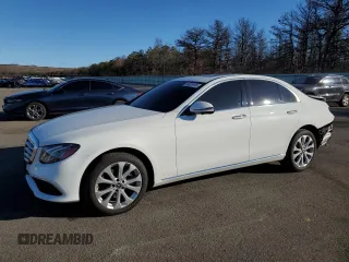 2019 Mercedes-Benz E-Class E 300 with VIN WDDZF4KB6KA561642, listed as a Copart auction lot 46809195 with 47,792 mi miles and Salvage Title. Bid and sale history available at carsss.com. Image 1.