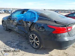 2017 Nissan Maxima SV with VIN 1N4AA6AP2HC418270, listed as a IAAI auction lot 41305536 with 158,298 mi miles. Bid and sale history available at carsss.com. Image 3.