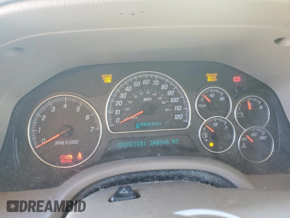 2004 GMC Envoy SLT with VIN 1GKDS13S942169804, listed as a Copart auction lot 47439305 with 240,348 mi miles and Salvage Title. Bid and sale history available at carsss.com. Image 9.