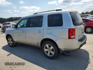 2011 Honda Pilot EX with VIN 5FNYF3H49BB006300, listed as a Copart auction lot 53062725 with 283,998 mi miles and Clean Title. Bid and sale history available at carsss.com. Image 2.