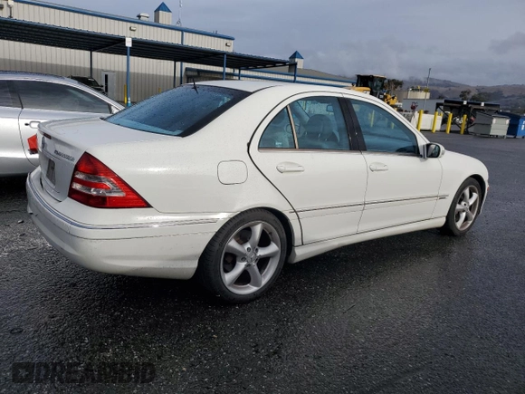 2005 Mercedes-Benz C 230 Kompressor with VIN WDBRF40J75F592134, listed as a Copart auction lot 84874144 with 168,489 mi miles and Non repairable. Bid and sale history available at DreamBid. Image 3.