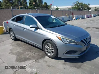 2016 Hyundai Sonata SE with VIN 5NPE24AF4GH342011, listed as a IAAI auction lot 42755992 with 185,692 mi miles and . Bid and sale history available at DreamBid. Image 1.