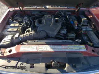 1997 Ford Explorer XL z VIN 1FMDU32E7VZB27827, wystawiony jako Copart lot #88686485 z przebiegiem 237 485 mil mil oraz Szkoda całkowita • Salvage title. Historia ofert i sprzedaży dostępna na DreamBid. Obrazek 12.