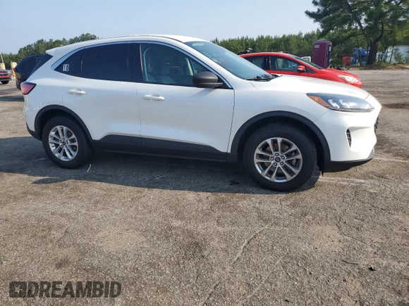2022 Ford Escape SE z VIN 1FMCU9G63NUA60933, wystawiony jako Copart lot #58528345 z przebiegiem 210 135 mil mil oraz Czysty tytuł • Clean title. Historia ofert i sprzedaży dostępna na DreamBid. Obrazek 4.