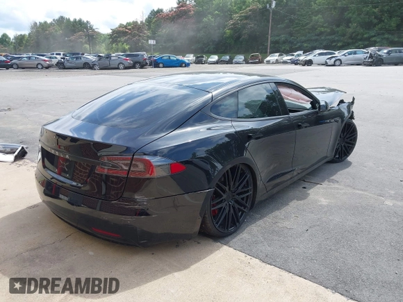 2016 Tesla Model S 90D z VIN 5YJSA1E46GF162217, wystawiony jako IAAI lot #42502493 z przebiegiem Nie podano mil oraz . Historia ofert i sprzedaży dostępna na DreamBid. Obrazek 4.