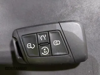 2023 Volkswagen Taos SE z VIN 3VVNX7B24PM315708, wystawiony jako IAAI lot #41935409 z przebiegiem 47 593 mil mil oraz . Historia ofert i sprzedaży dostępna na DreamBid. Obrazek 11.