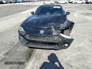 2018 FIAT 124 Spider Abarth z VIN JC1NFAEK8J0134189, wystawiony jako Copart lot #72461804 z przebiegiem 36 047 mil mil oraz Szkoda całkowita • Salvage title. Historia ofert i sprzedaży dostępna na DreamBid. Obrazek 11.