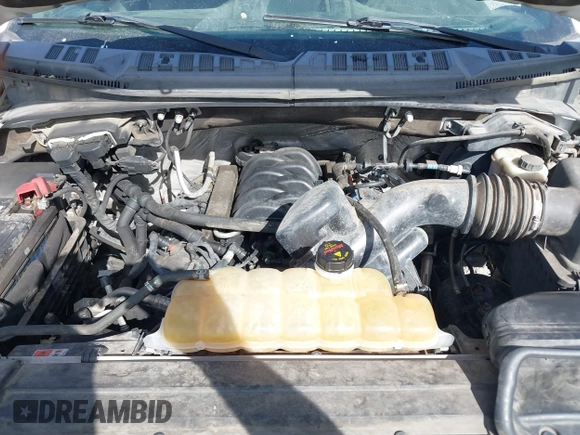 2015 Ford F-150 XLT with VIN 1FTEW1EF2FFC58131, listed as a IAAI auction lot 40736696 with 194,852 mi miles. Bid and sale history available at carsss.com. Image 10.