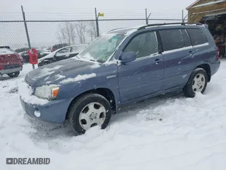 2004 Toyota Highlander with VIN JTEEP21AX40003882, listed as a IAAI auction lot 41547849 with 155,261 mi miles. Bid and sale history available at carsss.com. Image 2.