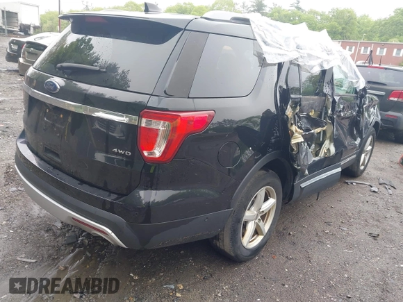 2017 Ford Explorer XLT with VIN 1FM5K8D80HGC98322, listed as a IAAI auction lot 42259383 with 130,764 mi miles and . Bid and sale history available at DreamBid. Image 4.