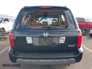 2004 Honda Pilot EX with VIN 2HKYF18624H620101, listed as a IAAI auction lot 41539583 with 196,158 mi miles. Bid and sale history available at carsss.com. Image 17.