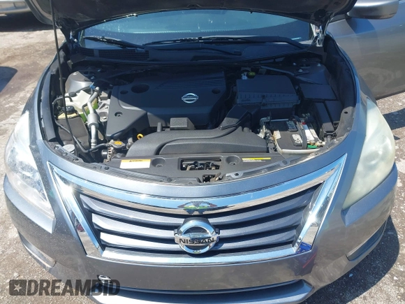 2014 Nissan Altima SV with VIN 1N4AL3AP0EC402329, listed as a IAAI auction lot 42129620 with 160,286 mi miles and . Bid and sale history available at DreamBid. Image 10.