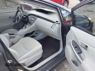 2012 Toyota Prius One with VIN JTDKN3DUXC5410076, listed as a IAAI auction lot 42191581 with 244,502 mi miles. Bid and sale history available at carsss.com. Image 5.