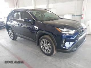 2024 Toyota RAV4 XLE Premium с VIN 2T3C1RFV0RW315911, выставлен на аукционе IAAI как лот 42300391 с пробегом 37 633 миль миль и . История ставок и продаж доступна на DreamBid. Изображение 1.
