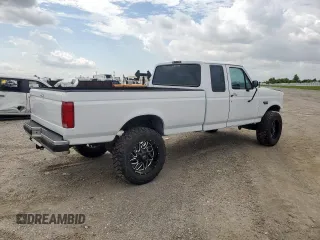 1994 Ford F-250 with VIN 1FTHX25H5RKB57176, listed as a Copart auction lot 63432875 with 188,923 mi miles and Salvage title. Bid and sale history available at DreamBid. Image 3.