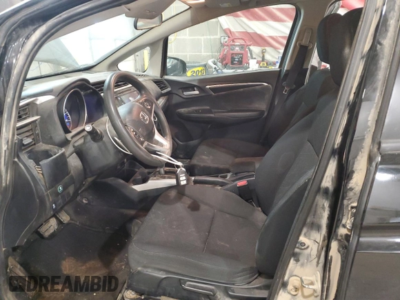2017 Honda Fit EX с VIN 3HGGK5H74HM708009, выставлен на аукционе Copart как лот 88122565 с пробегом 186 994 миль миль и Списание • Salvage title. История ставок и продаж доступна на DreamBid. Изображение 7.