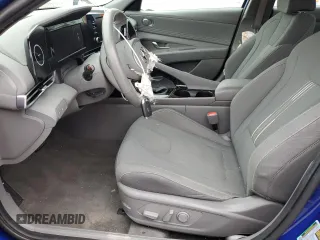 2022 Hyundai Elantra SEL z VIN KMHLN4AG6NU331243, wystawiony jako Copart lot #55490575 z przebiegiem 37 077 mil mil oraz Szkoda całkowita • Salvage title. Historia ofert i sprzedaży dostępna na DreamBid. Obrazek 7.