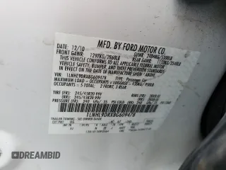 2011 Lincoln MKS z VIN 1LNHL9DRXBG609478, wystawiony jako Copart lot #57226135 z przebiegiem 178 372 mil mil oraz Szkoda całkowita • Salvage title. Historia ofert i sprzedaży dostępna na DreamBid. Obrazek 12.