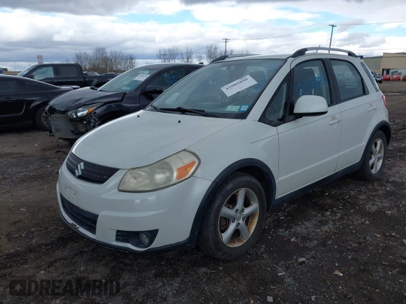 2008 Suzuki SX4 with VIN JS2YB417185102170, listed as a IAAI auction lot 42005896 with 131,810 mi miles. Bid and sale history available at carsss.com. Image 2.