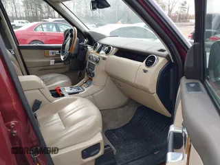2016 Land Rover LR4 with VIN SALAC2V61GA809931, listed as a IAAI auction lot 41943313 with 157,302 mi miles and . Bid and sale history available at DreamBid. Image 5.