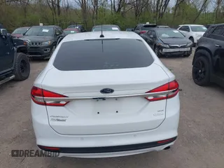 2018 Ford Fusion SE with VIN 3FA6P0HD6JR175468, listed as a IAAI auction lot 41989293 with 107,273 mi miles. Bid and sale history available at carsss.com. Image 16.