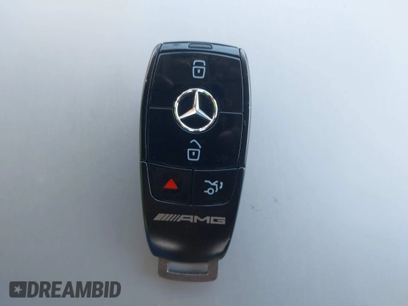 2021 Mercedes-Benz CLA 45 AMG with VIN W1K5J5DB4MN206125, listed as a IAAI auction lot 40928985 with 34,410 mi miles and . Bid and sale history available at DreamBid. Image 11.