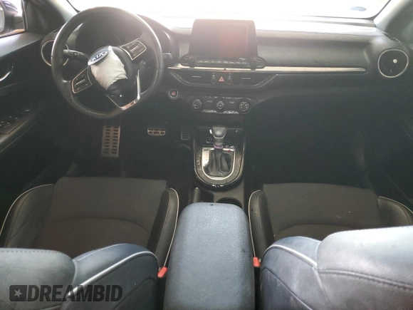 2020 Kia Forte GT-Line with VIN 3KPF34AD2LE156837, listed as a Copart auction lot 48761935 with 43,706 mi miles and Salvage Title. Bid and sale history available at DreamBid. Image 8.