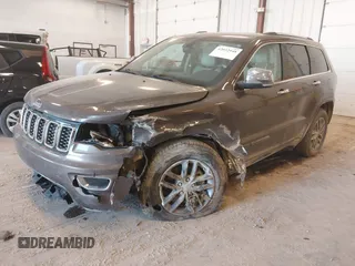 2018 Jeep Grand Cherokee Limited with VIN 1C4RJFBG9JC268479, listed as a IAAI auction lot 42032948 with 106,077 mi miles and . Bid and sale history available at DreamBid. Image 17.