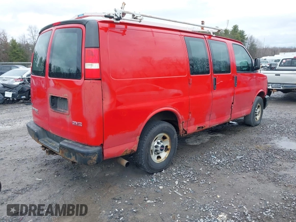 2012 GMC Savana Cargo with VIN 1GTW7FCA8C1126974, listed as a IAAI auction lot 42010602 with 251,367 mi miles. Bid and sale history available at carsss.com. Image 4.
