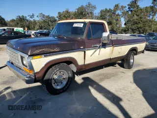 1978 Ford F-250 z VIN F25SNBE1848, wystawiony jako Copart lot #87716155 z przebiegiem 74 992 mil mil oraz Szkoda całkowita • Salvage title. Historia ofert i sprzedaży dostępna na DreamBid. Obrazek 1.