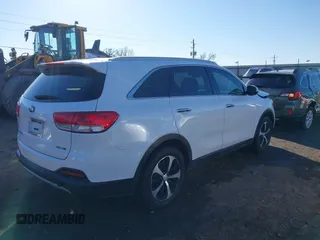 2017 Kia Sorento EX V6 with VIN 5XYPH4A56HG222220, listed as a IAAI auction lot 41330218 with 189,235 mi miles. Bid and sale history available at carsss.com. Image 4.