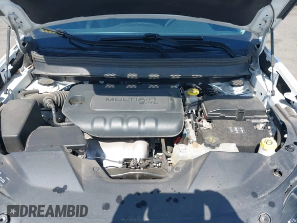 2021 Jeep Cherokee Latitude Plus z VIN 1C4PJMLB8MD116593, wystawiony jako IAAI lot #42484098 z przebiegiem 74 288 mil mil oraz . Historia ofert i sprzedaży dostępna na DreamBid. Obrazek 10.