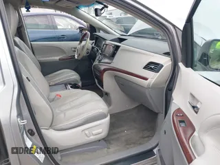 2012 Toyota Sienna XLE with VIN 5TDDK3DC7CS037579, listed as a IAAI auction lot 41080620 with 158,843 mi miles. Bid and sale history available at carsss.com. Image 5.