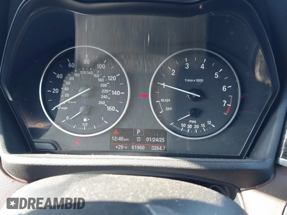 2017 BMW X1 xDrive28i with VIN WBXHT3Z36H4A52364, listed as a IAAI auction lot 41397667 with 61,960 mi miles. Bid and sale history available at carsss.com. Image 7.