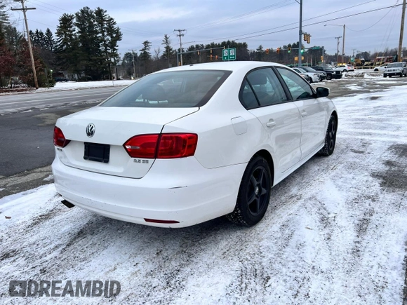 2012 Volkswagen Jetta Sedan SE w/Convenience & Sunroof PZEV with VIN 3VWBP7AJ6CM454742, listed as a Copart auction lot 50377315 with 161,080 mi miles and Clean Title. Bid and sale history available at carsss.com. Image 4.