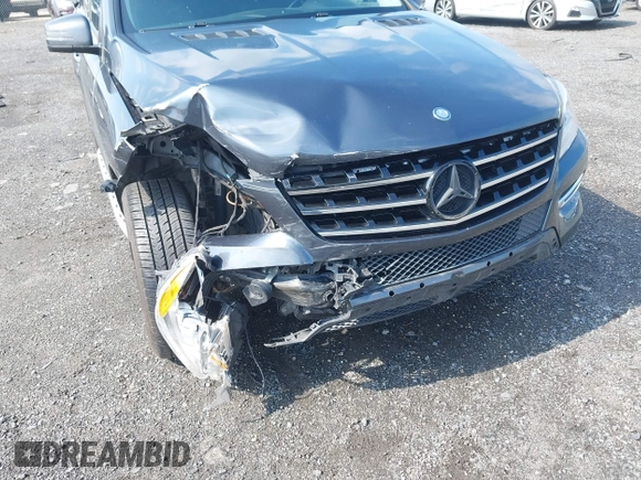 2015 Mercedes-Benz M 350 with VIN 4JGDA5HB9FA522206, listed as a IAAI auction lot 42634089 with 120,000 mi miles and . Bid and sale history available at DreamBid. Image 6.